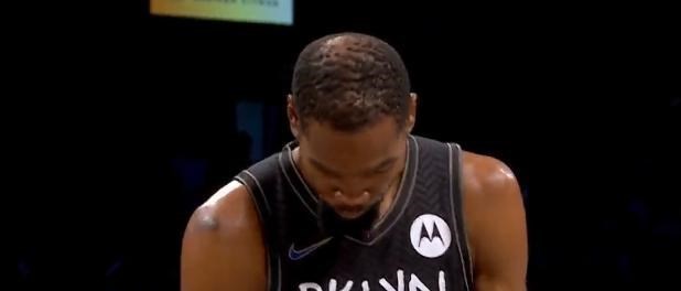 篮网队|篮网太强了！单节36分+17分吊打，双核22+5+5，雄鹿两大核心10中1