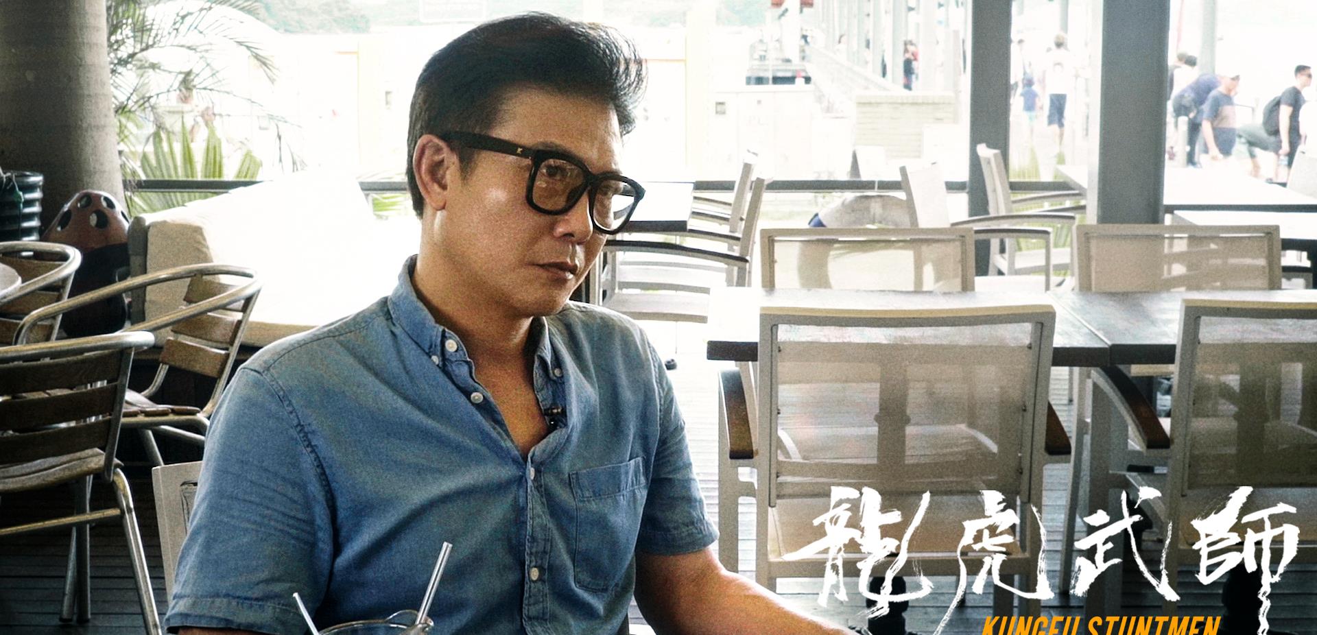 白雪在燃烧|钱小豪主演的《我不是龙套》，表面上是部喜剧，但是却泪点十足