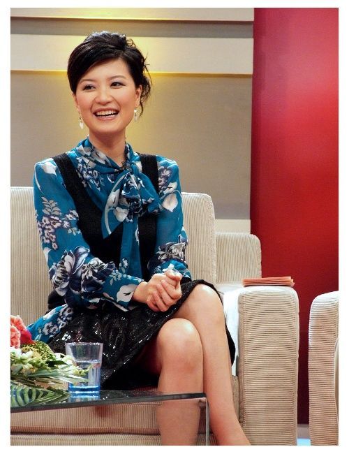 主持人|陈蓉4岁还不会说话，却成为了一名主持人，她的双胞胎女儿好可爱