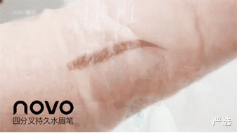 周迅|周迅纯素颜录MV又火了一把，随手扎发箍眉毛都不化，活脱脱一大妈