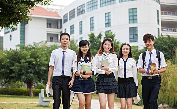 大学生 大学生的“私下交易”，表面看似方便生活，实则很容易坑害自己