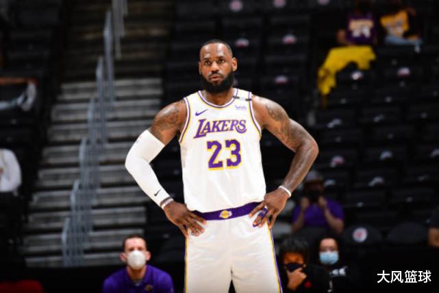 戴維斯|九戰七負！五項數據斷崖式下滑，本賽季湖人還能指望上戴維斯嗎？