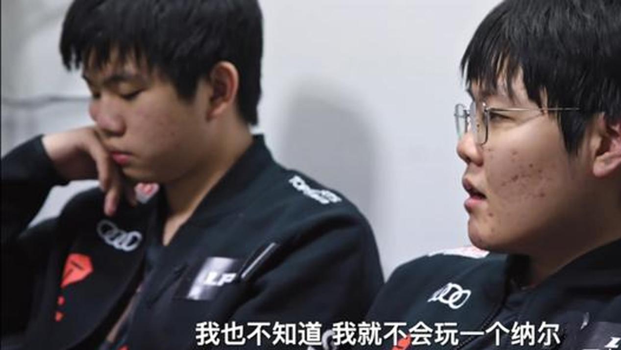 酒桶|LOL: 哥偶遇卡萨玩酒桶，全程无作用2-7躺赢
