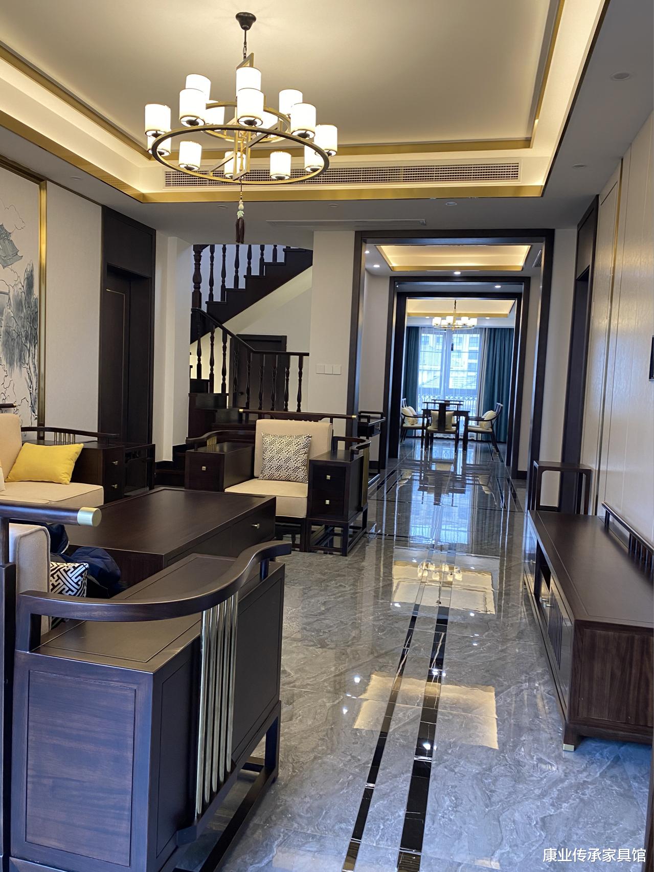 新中式风格装修效果图，极具古韵情怀的轻奢新中式