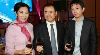 “壕”无人性!5个卧室9个浴室,王思聪的1600平豪宅位最尊贵地区