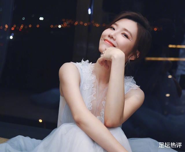 波兰队|昨晚欧洲杯她“最准”！三场全中+神预测！波兰有人被罚下都命中