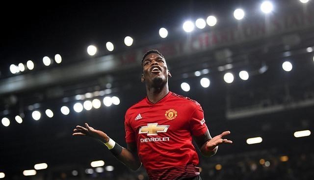 清浅微笑的我|曼联名宿批法国巨星，巴黎出招逼博格巴决定，未来中场核心成候选