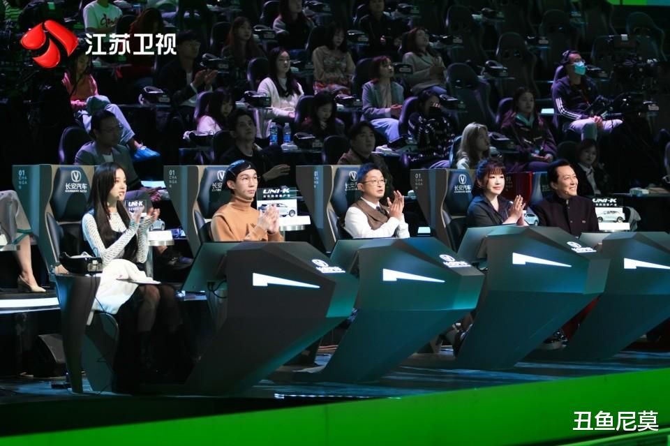 贾玲|绽放无尽魅力，展示无限可能，《2060》开启综艺新宇宙