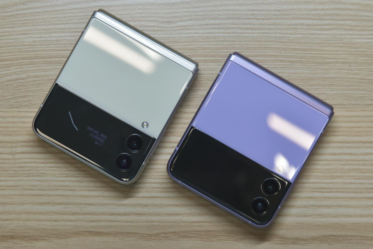 小屏|三星Galaxy Z Filp 3，是否是折叠屏的最优选