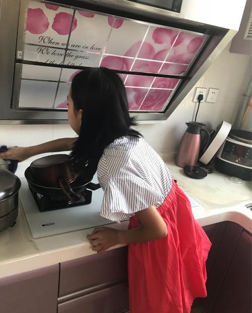 |建议女人：若负担得起，给厨房添置这3样小东西，可省一半家务活