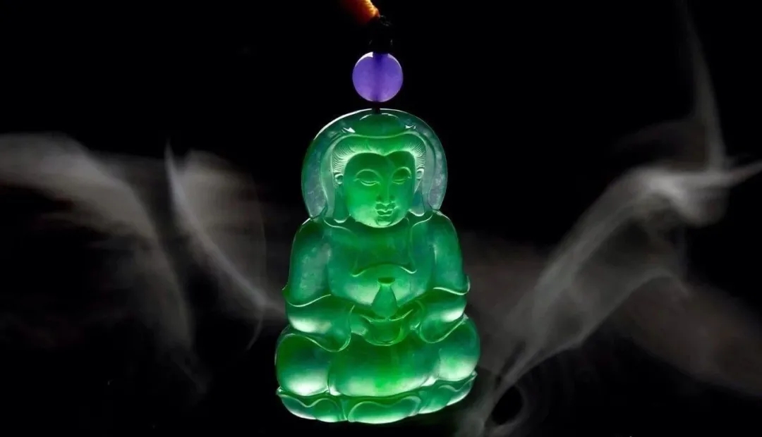 翡翠|佩戴翡翠都有哪些好处？