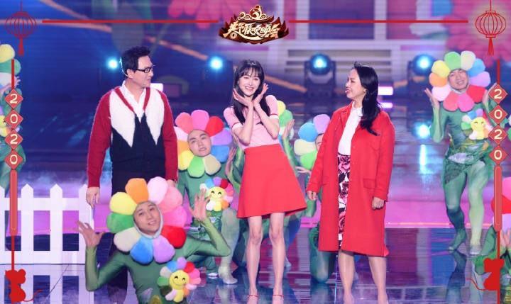 散打|被封杀后，郑爽背后5大金主曝光！冯小刚一句话扯下“遮羞布”