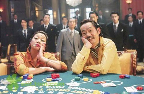 元华|成龙高酬邀请元华客串，却被拒绝，这个原因意想不到