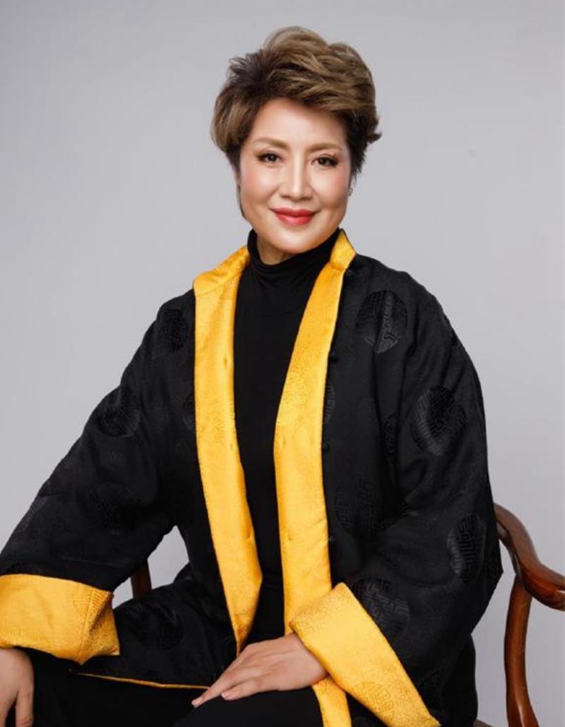 公关小姐|《公关小姐》32年，4大主演境遇不一：有人当红时隐退，有人转行