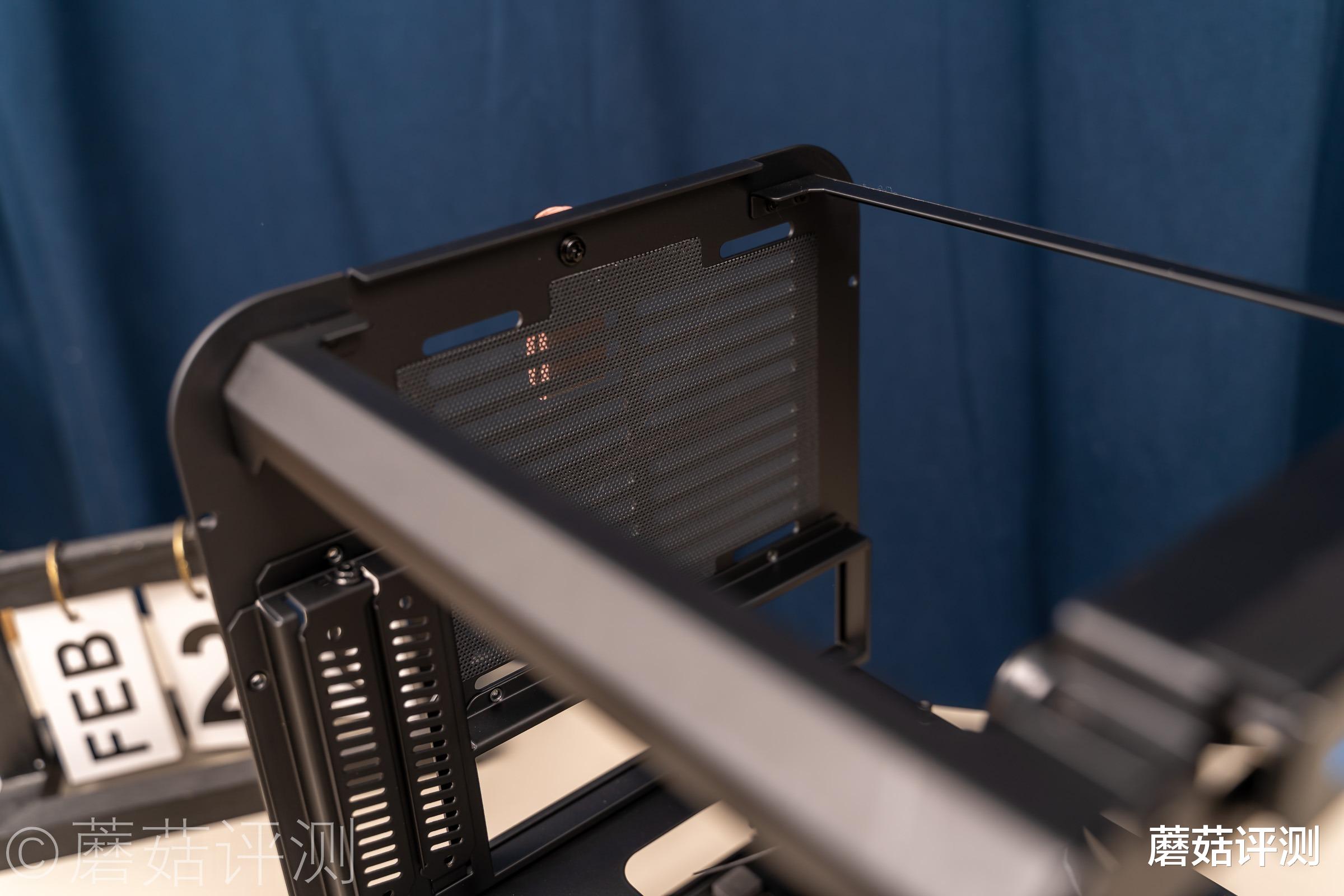 機箱|打造一臺精致小鋼炮、喬思伯BO100機箱 裝機體驗