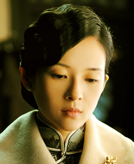 谢易梵|《危险关系》：男女之爱，还是利益之争，撕开了贪婪的本性 。