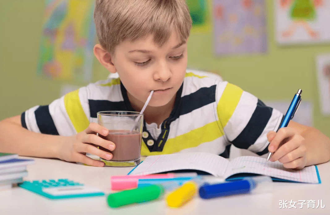 张女子育儿|我对孩子的过度关心，毁了孩子的专注力，你会重蹈我的覆辙么？