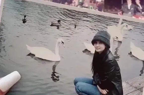 吴彦祖|和妻子分开后,他为女儿坚持20年不再娶,56岁帅成“吴彦祖”!