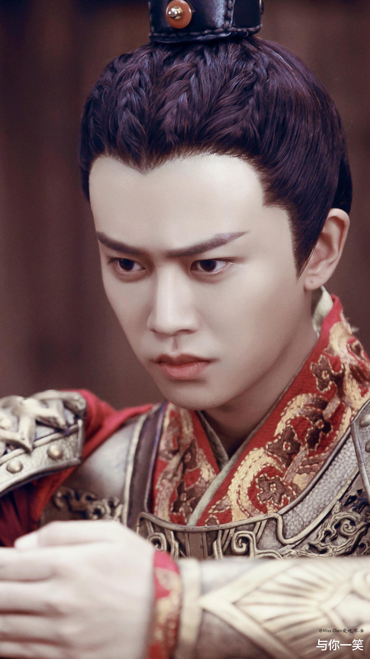 吻戏|任嘉伦有多宠老婆？看剧本先问吻戏，说服导演用“额头吻”