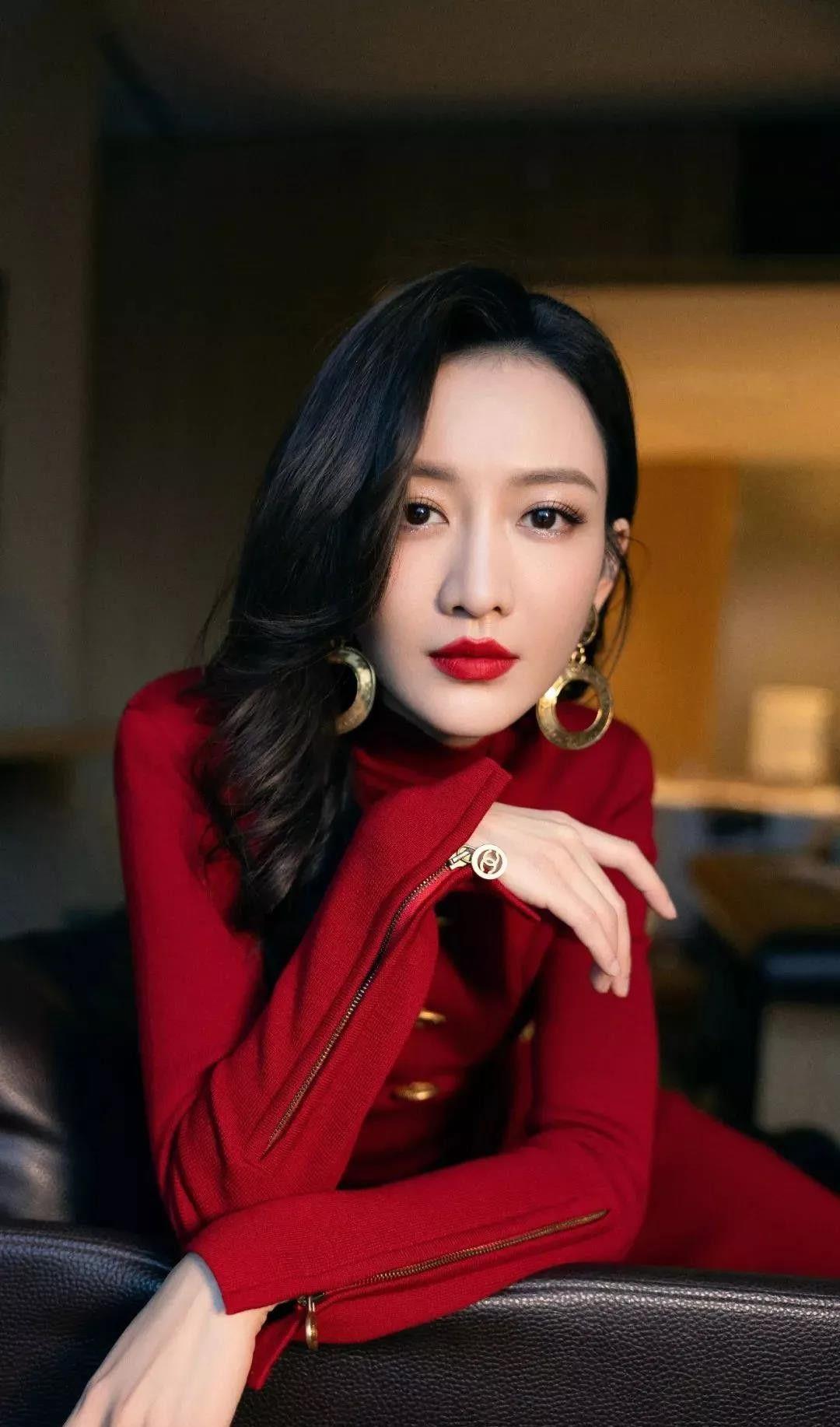 王鸥|王鸥，39岁至今单身的她，美出新高度