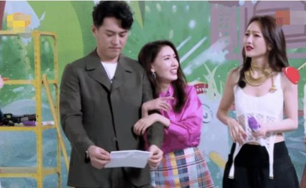 欢天喜地七仙女|已有家庭还四处撩拨？这8个明星，一个比一个“没有分寸”