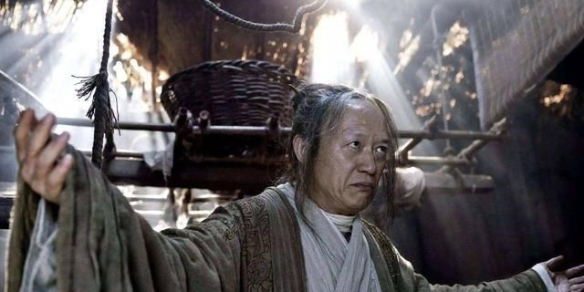 明儿说小|为何崇祯把魏忠贤一杀，明朝就垮了？王承恩有一句话很有道理