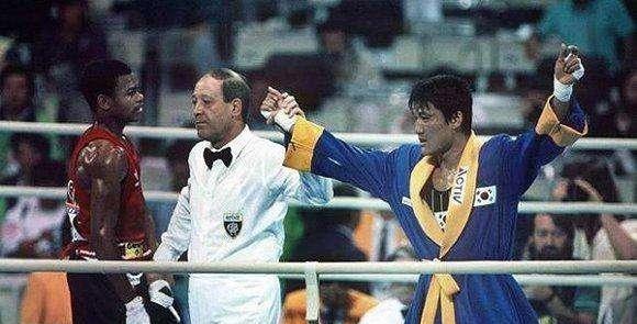 长脖子爸比说|东京奥运会太黑暗？你错了，和1998年汉城奥运会相比，小巫见大巫