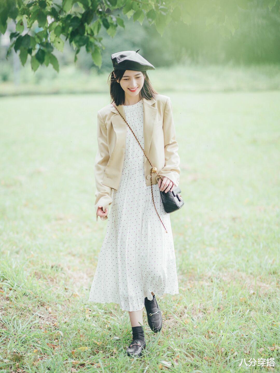 穿衣搭配|知性干练的职场穿搭示范，潇洒利落又有气场，彰显霸气的一面