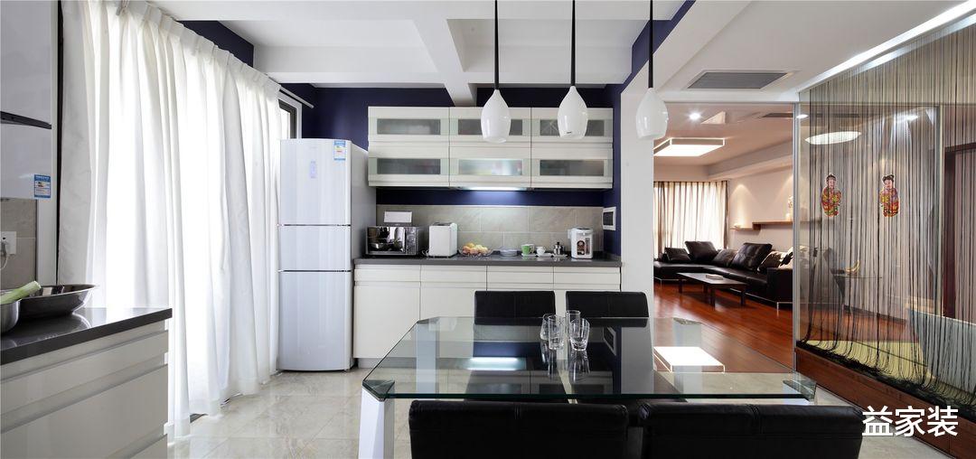 益家装 三室格局却有六室的容量，把收纳做到极致，让空间释放更多魅力