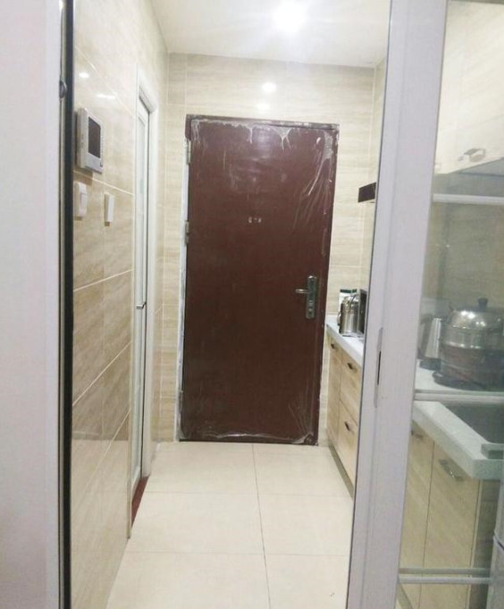 |看看婆家的婚房，总共才36平，一进门就是厨房和厕所，该嫁吗？