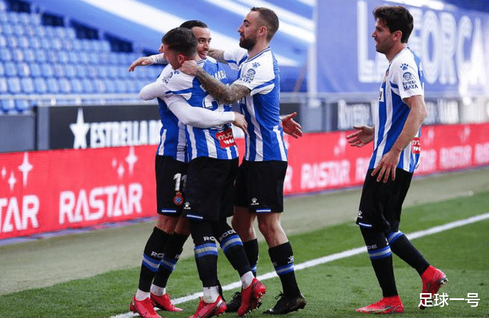 考辛斯|1-0！西班牙人继续狂飙，3轮豪取7分＋重登榜首，却令武磊遭遇重创