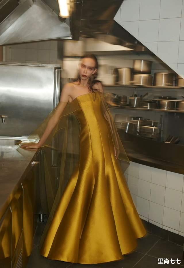 邓萃雯|孙杨罕见走红毯，黄奕肿得没法看陈妍希翻车，冉莹颖邓萃雯秀性感