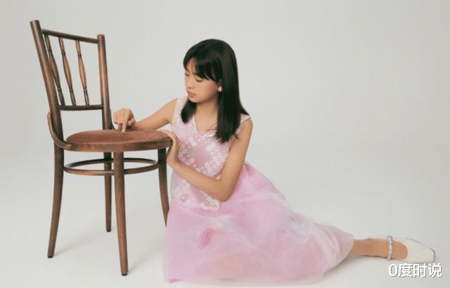 0度时说|最美星二代出现！佟大为女儿高度还原王祖贤模样，13岁接近一米七