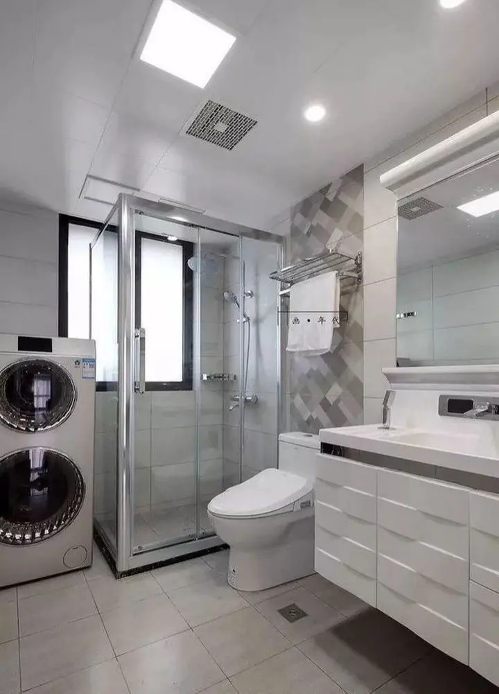 为什么你家卫生间那么挤，原来洗衣机摆放有讲究！