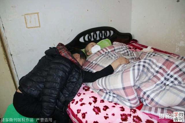 摄客微刊 13岁白血病少女看病花百万，眼中流出血泪：妈妈对不起，都怪我