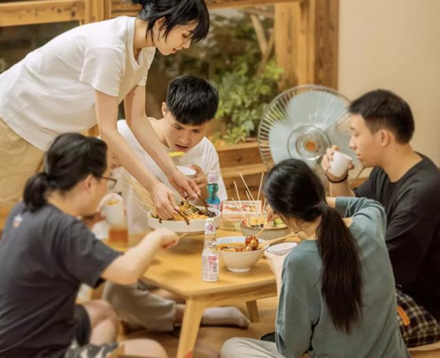 度娘|拼多多高管来天猫开店，一年融一亿还登上类目第一