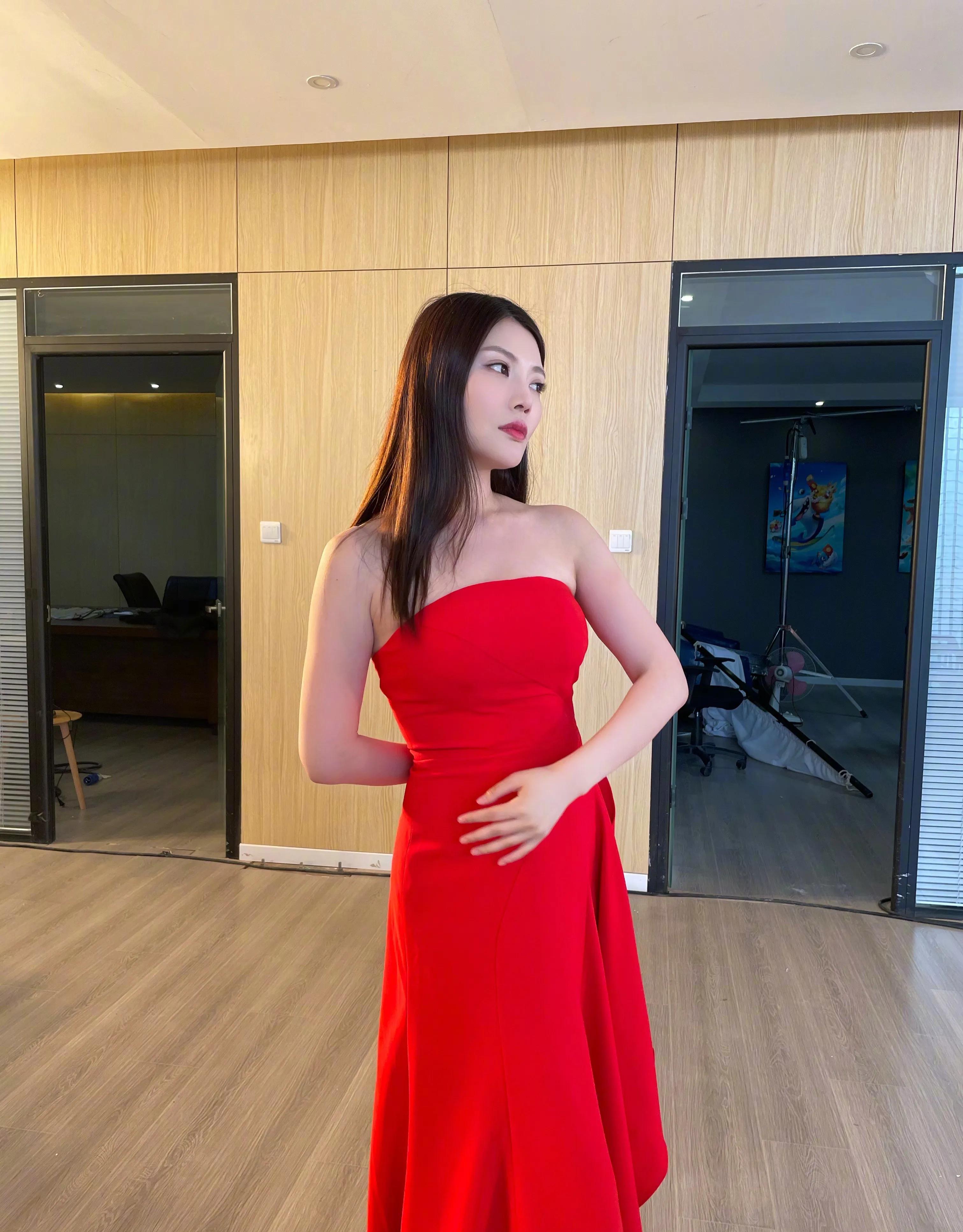 育儿铺子|徐冬冬最新写真