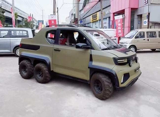 五菱宏光|五菱6×6小皮卡实车到店，能钓鱼、能买菜，如果量产又要成爆款