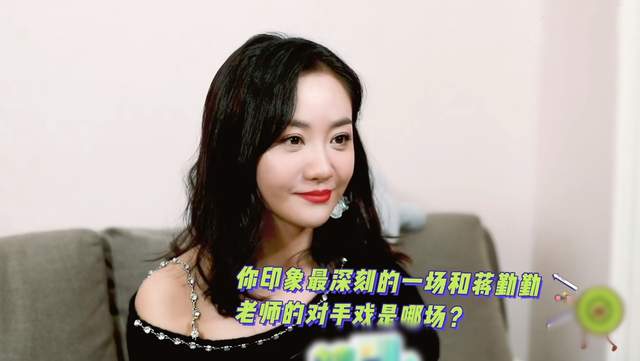 蒋勤勤|蒋勤勤敬业人设翻车？执意要将杨蓉脸打肿，连扇两巴掌下手稳准狠