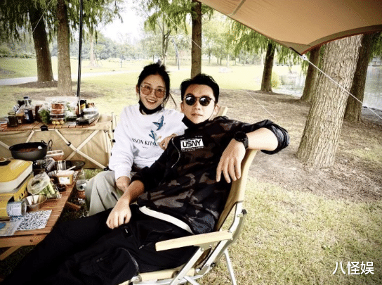 苗苗|苗苗宅家练厨艺，为与郑恺露营做准备，还给女儿做各种辅食超贤惠