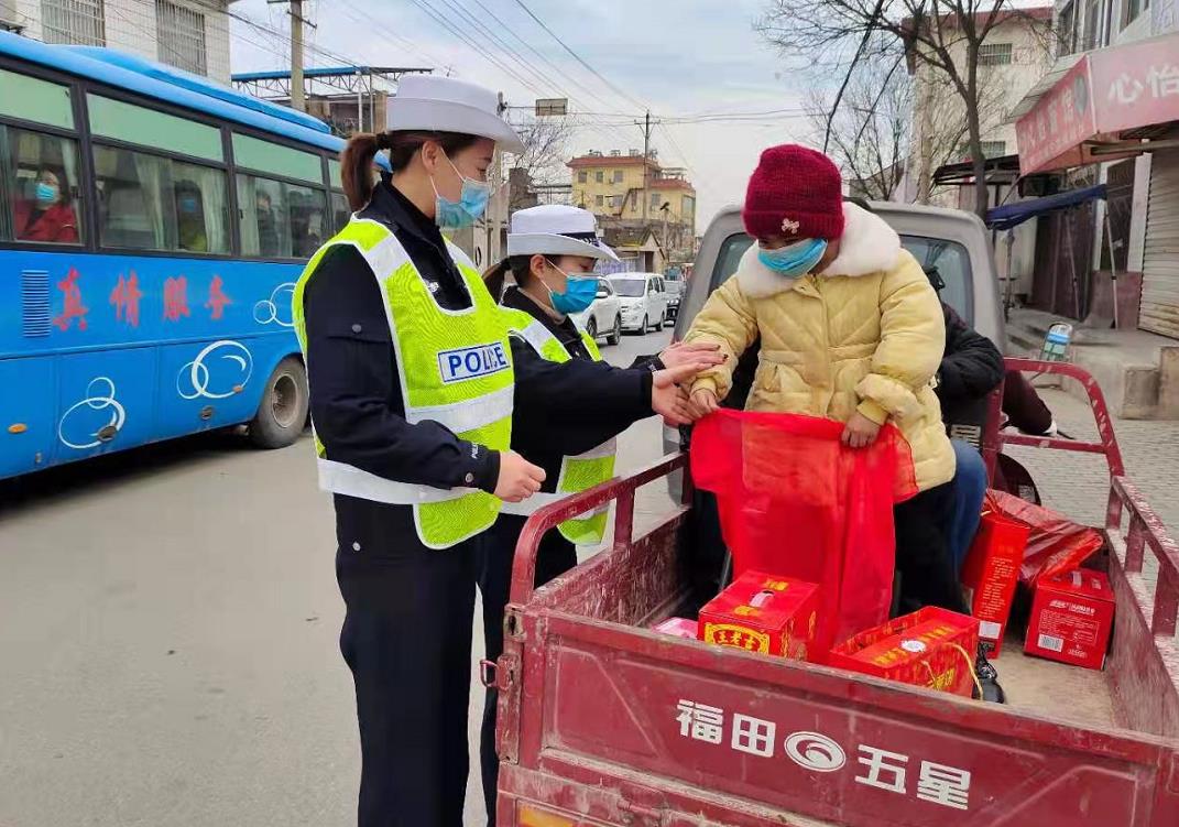大秦直道wn 春节假期第五天   渭南全市道路交通安全顺畅有序