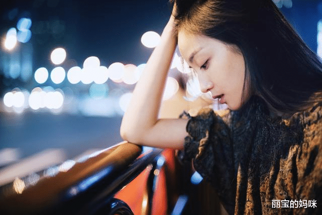 幼儿园|“等娃一上学,我就去上班”,当初自信满满的妈妈,向现实低了头