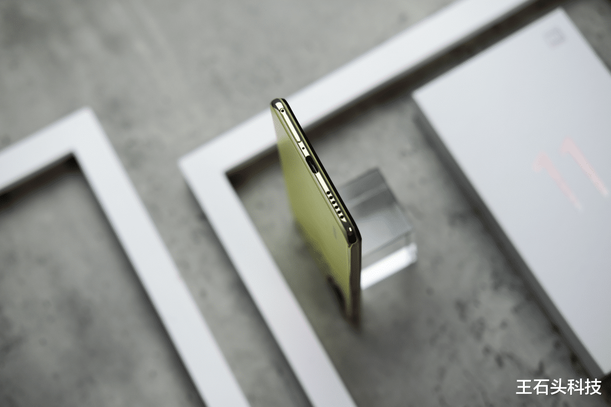 Java|2021年“最轻薄”5G手机,仅6.81mm,到手价已降至1499元!