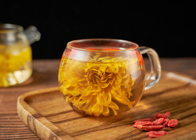 心脏|定期更换降压药，是更佳的选择吗？医生提倡：高血压患者可以做这些