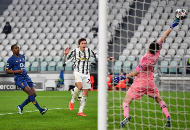 尤文圖斯|從0-1變2-1！尤文絕境之下爆發，C羅送出助攻，16年神跡誕生