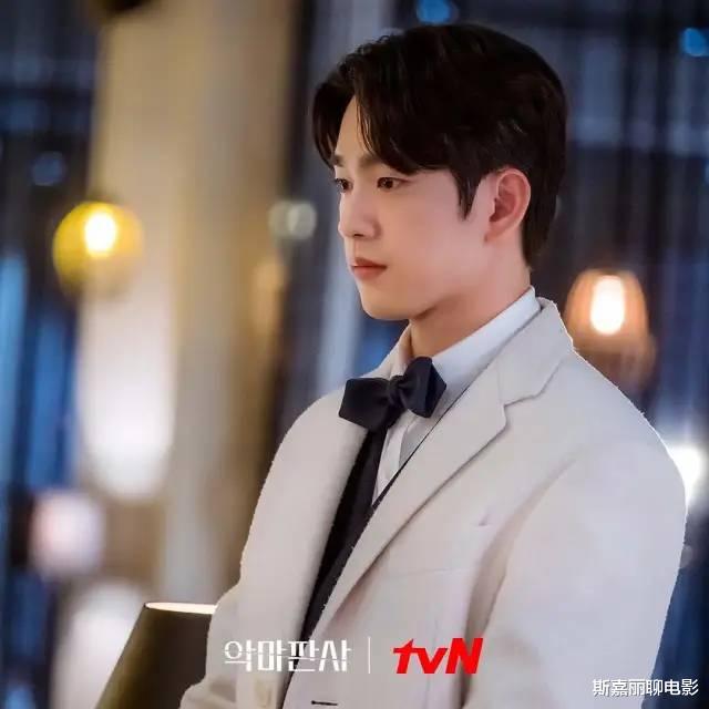 金秀贤|2021年人气高涨的8位韩国邻家男神,崔宇植金秀贤俊昊谁最佳?