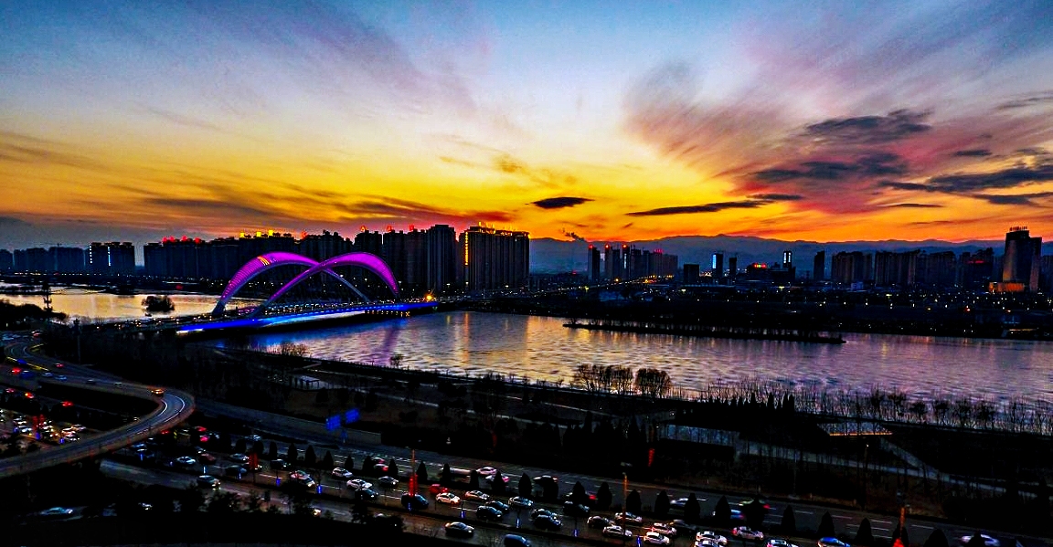 麻城漫谈 安徽、山西向东，河南向西，中部地区崛起的希望在长江中游城市群