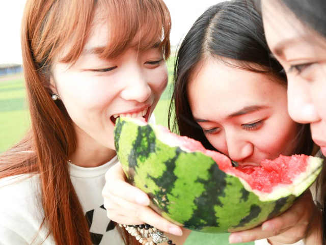 运动|不想被喊“大肚婆”，偷偷告诉你：这4种食物要少吃，运动要跟上