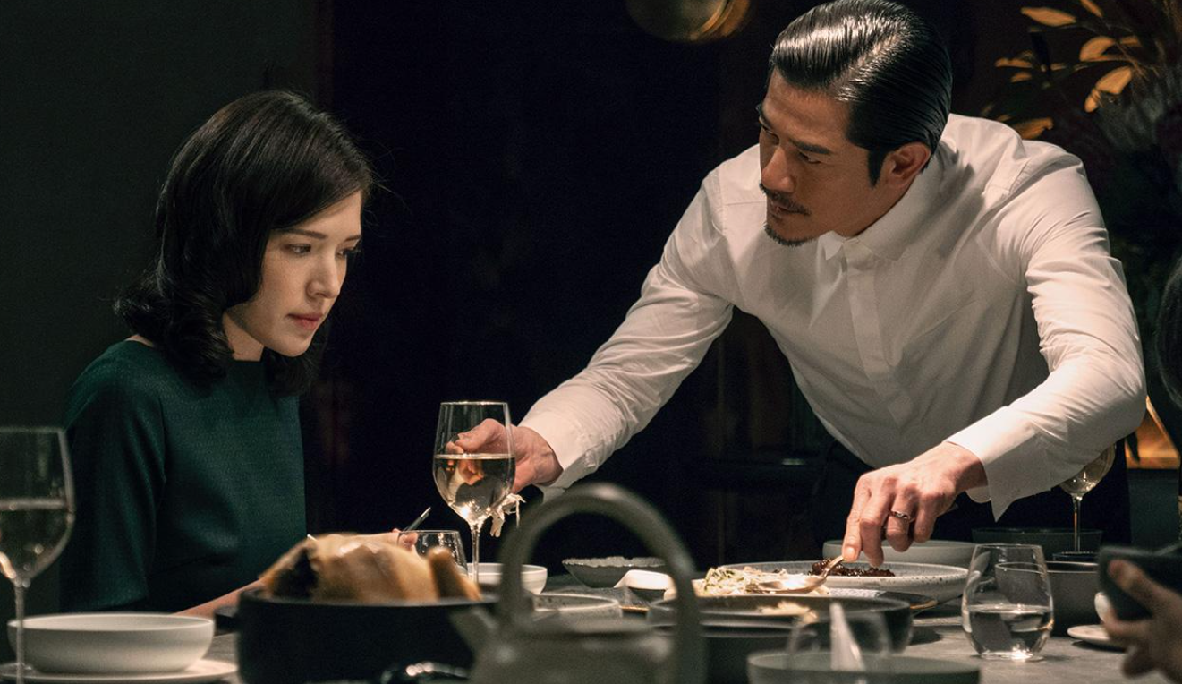 秘密访客|关于《秘密访客》的疑点，还有剧情究竟想表达啥？