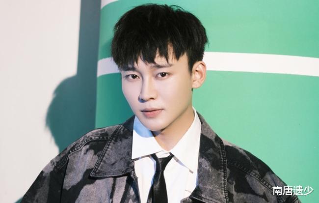 刘奕君|恭喜！刘奕君24岁儿子出道四年首当男一号，星二代不拼爹获得赞赏